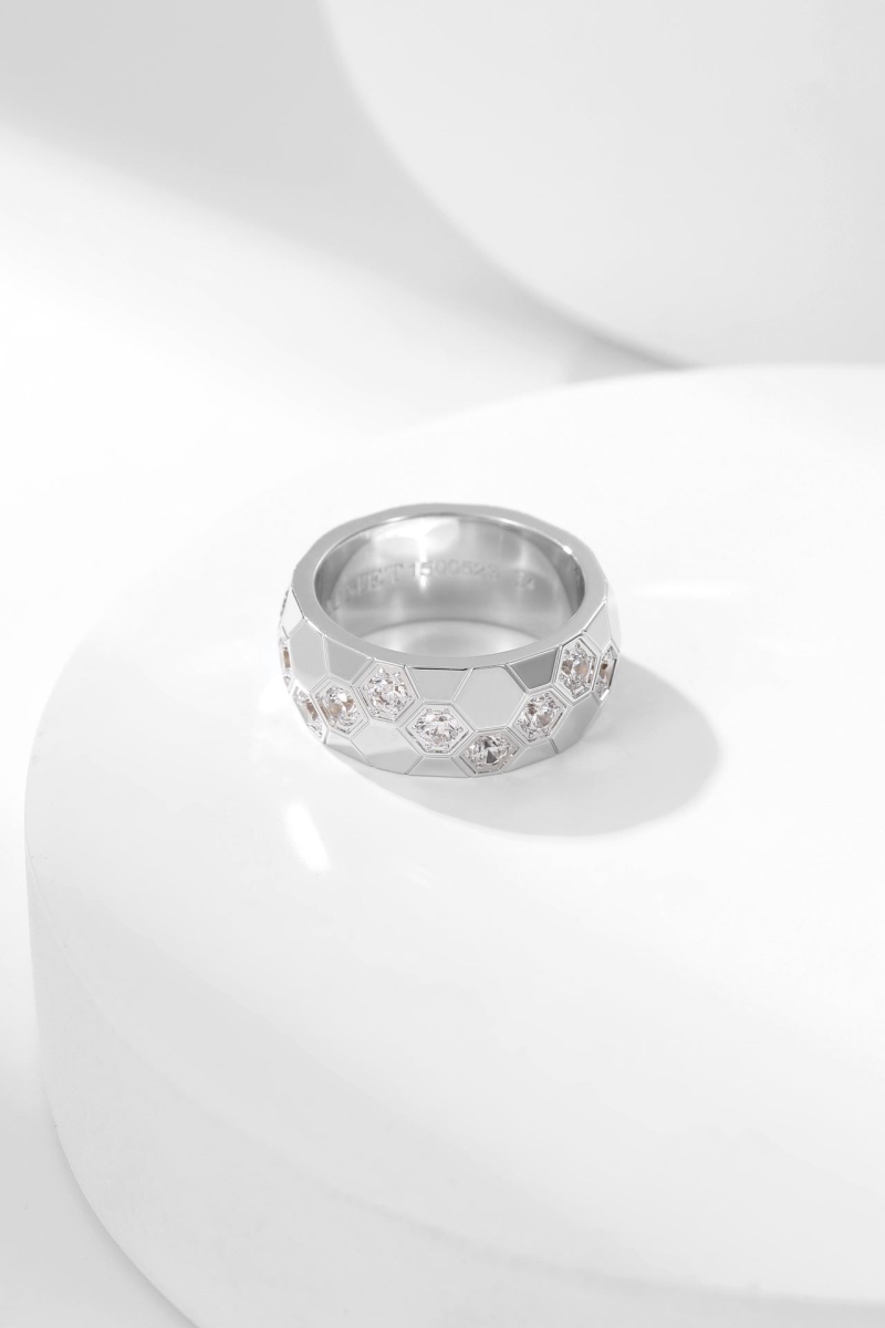 CHAUMET